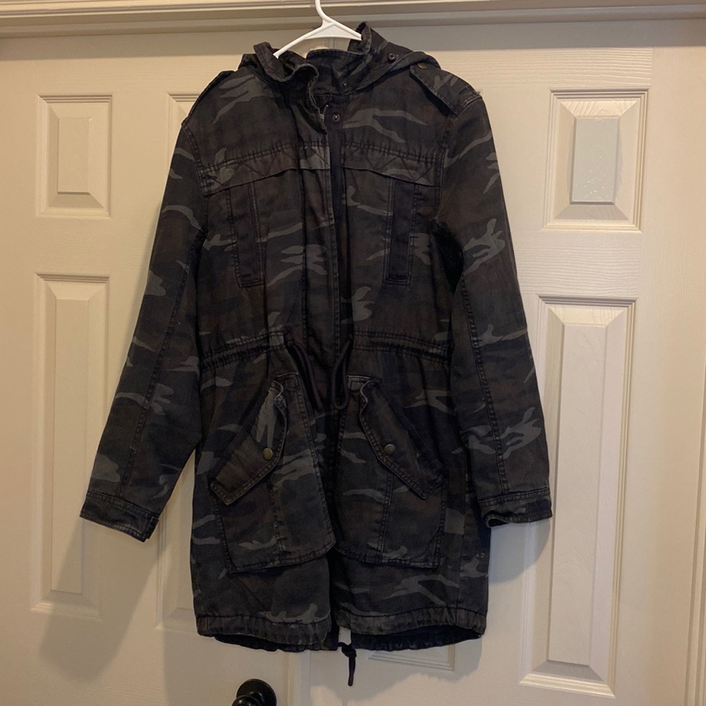 American eagle coat size medium